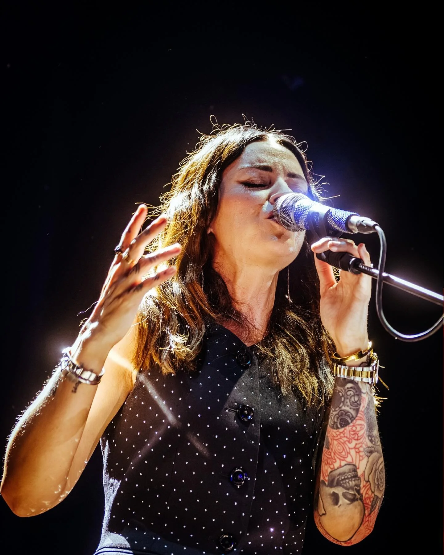 Switzerland wirh @amy__macdonald and the crew, grateful for those moments on the road ✌️❤️ 🥹🫶!