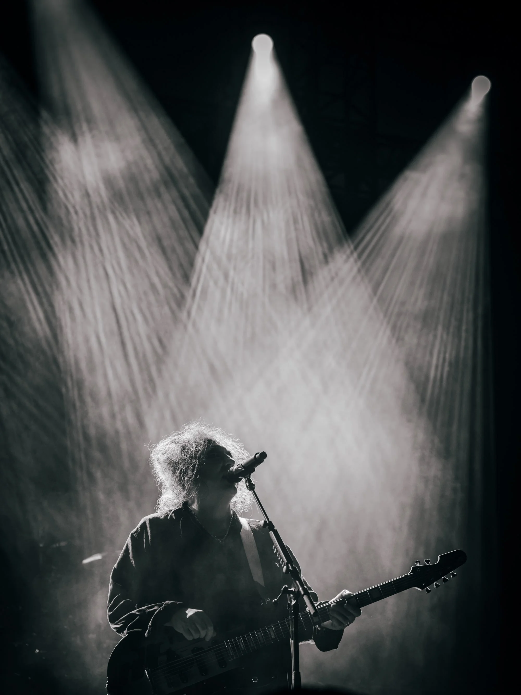 @thecure played @festivalde.nimes and I had the most magical time. Forever grateful to witness such amazing shows. 🫶🙏Here are some images from the 2nd night. 💌