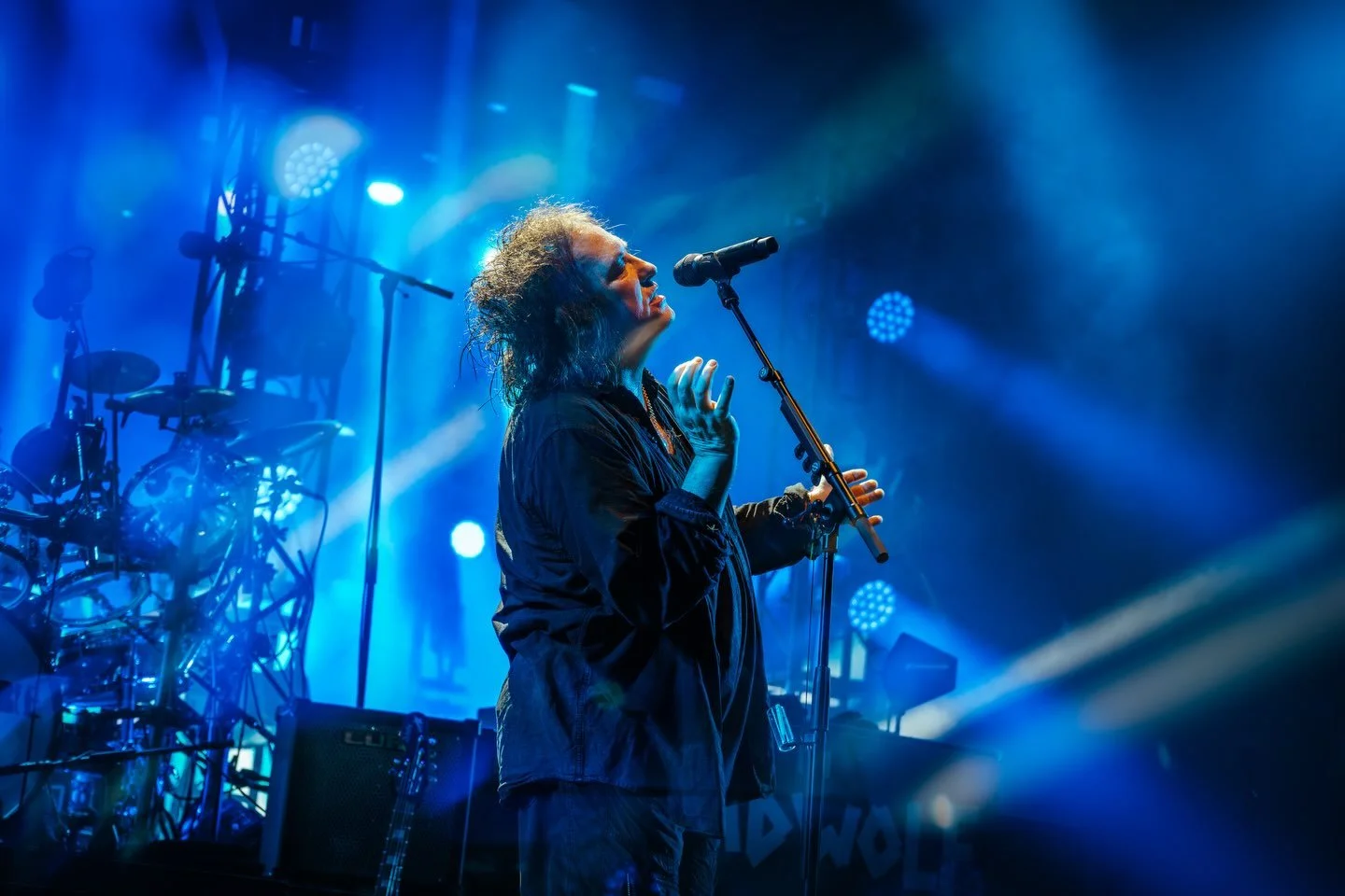 @thecure played @festivalde.nimes for three amazing nights. Hard to be objective when photographing my favorite band. I had the best time 🤩😱🥹❤️and I just hope these photos of the first show do those guys justice.