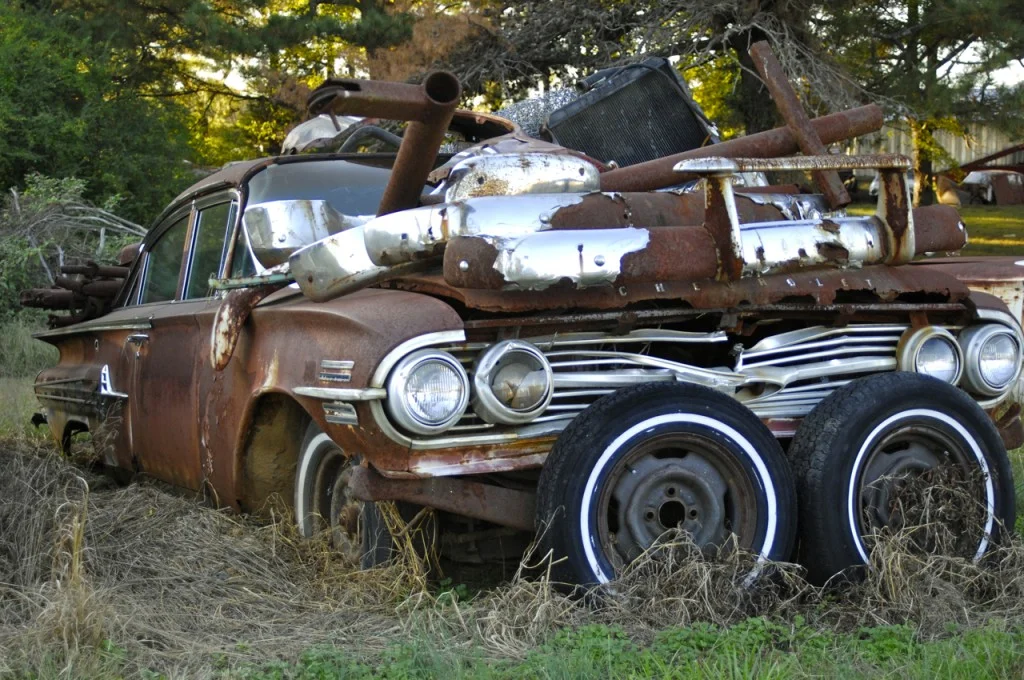 What Everyone Needs To Know About Traveling Light