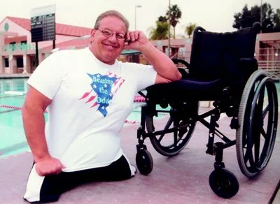 No Sight . . . No Legs . . . Know God