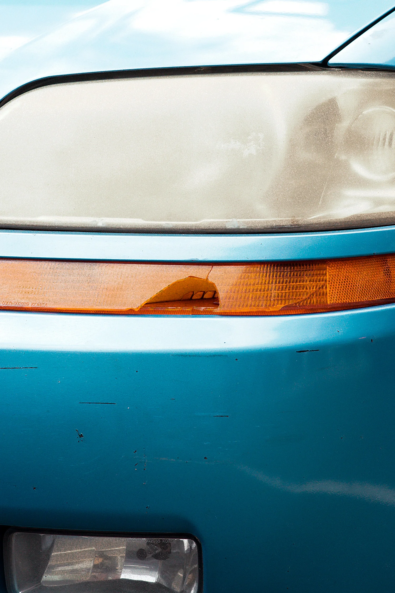 Cracked indicator, NYC, 2016