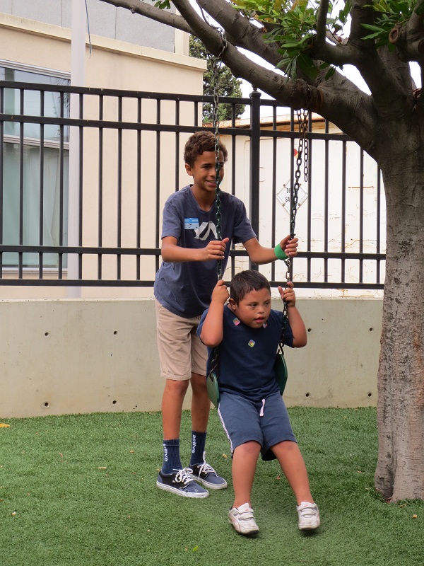 9.21.13.Kids N Fitness Outdoor Activities.3.jpg