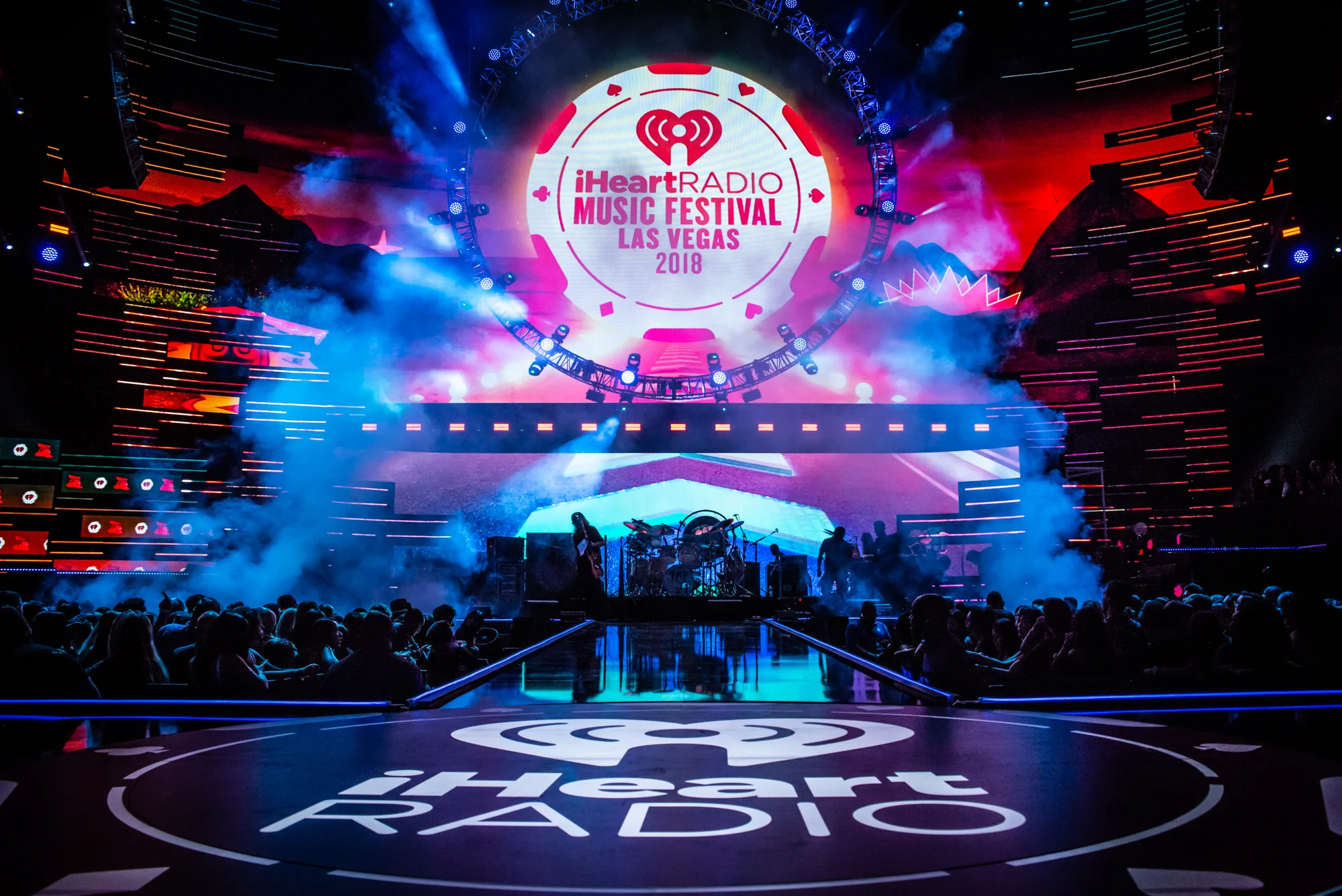 2018 iheart radio lr - sam aiken -23.jpg