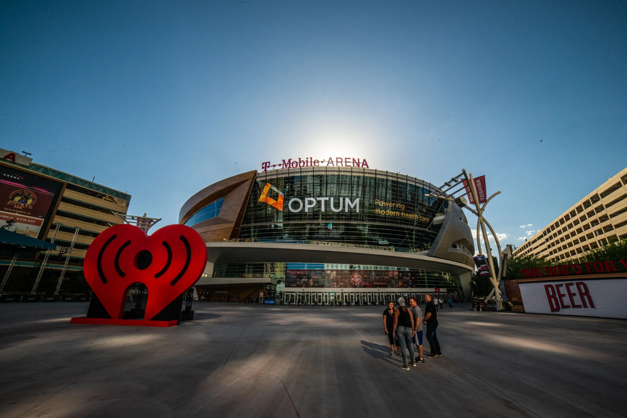 2018 iheart radio lr - sam aiken -16.jpg