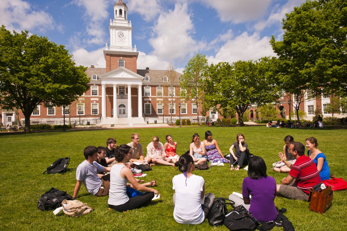 campus tour johns hopkins