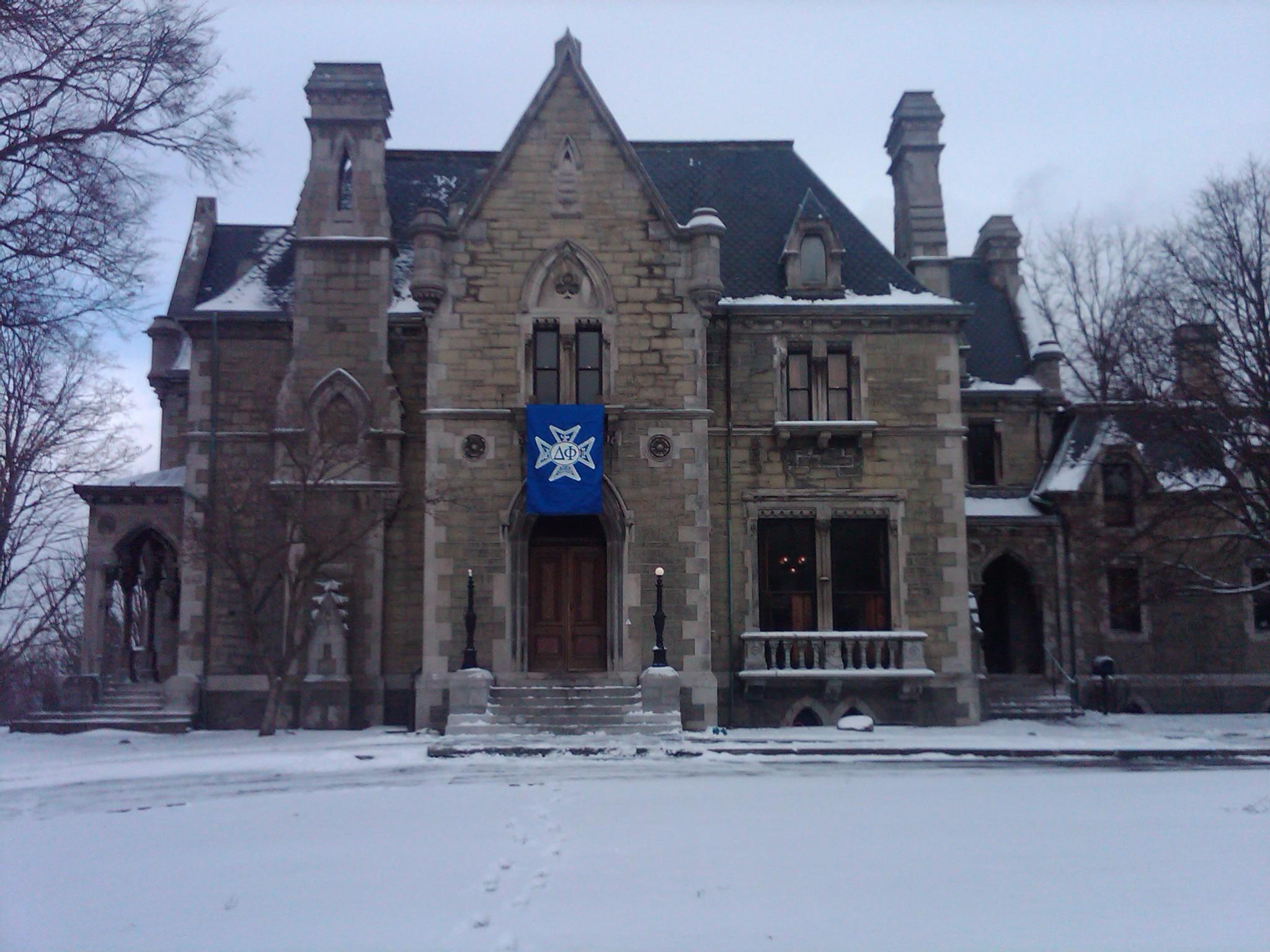 Cornell University’s Delta Phi Fraternity, Llenroc ( Image )