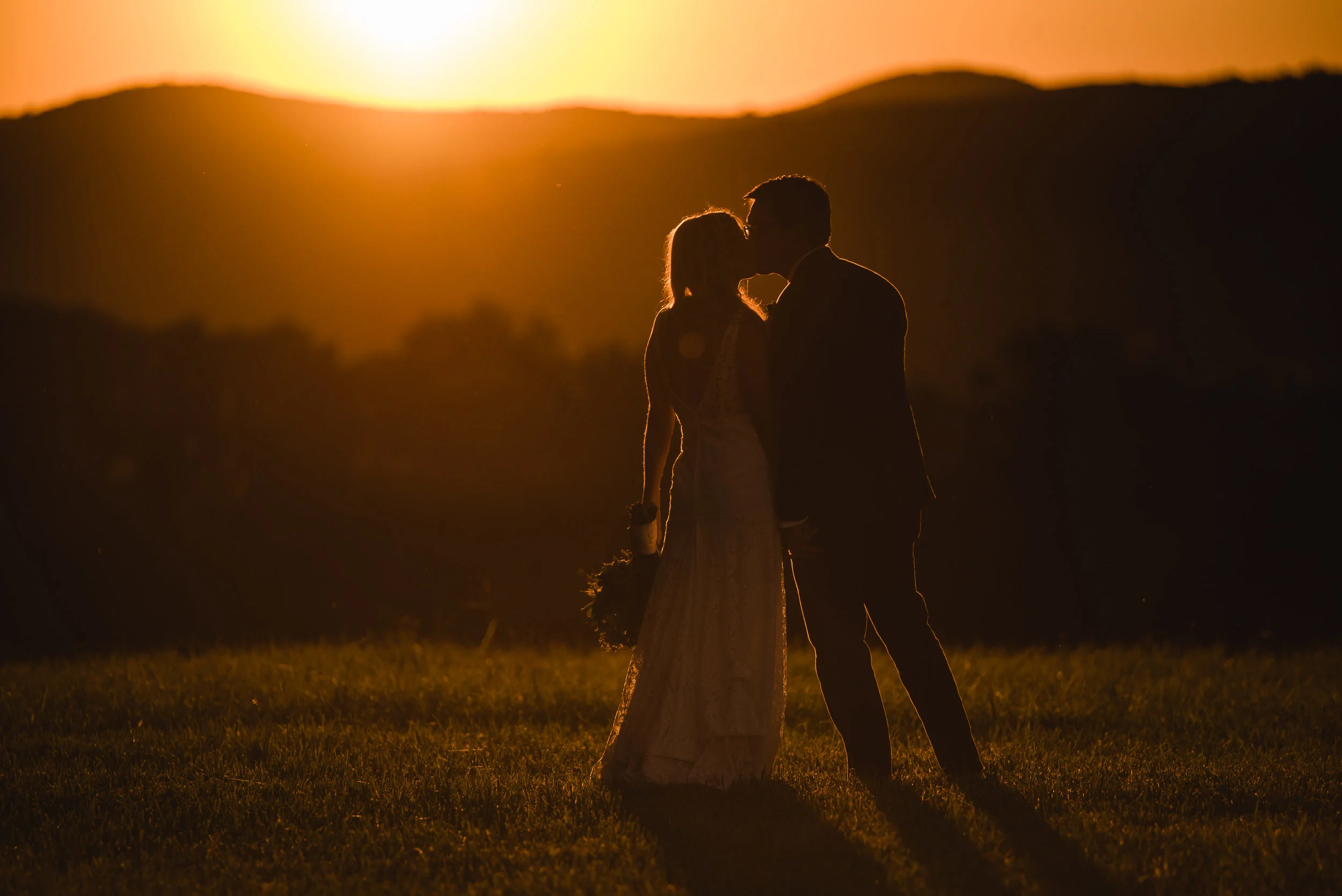 LINDSAY_WEDDING_BORN_TO_RUN_FARM_3671.jpg