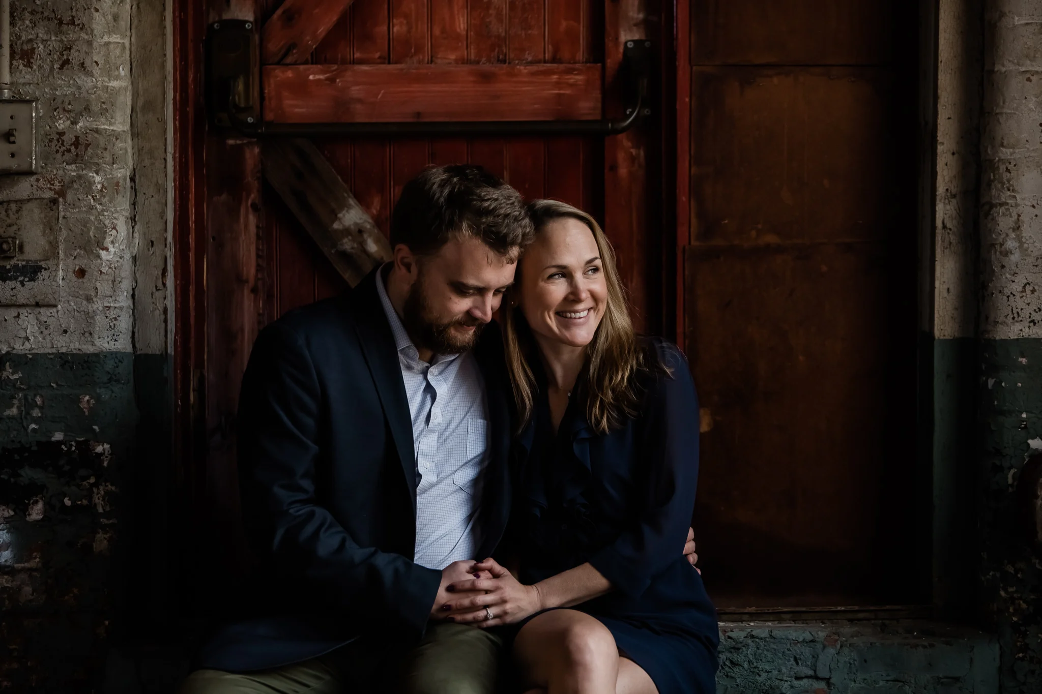 NJ_ENGAGEMENT_THE_ART_FACTORY_BRMZ_9048.jpg