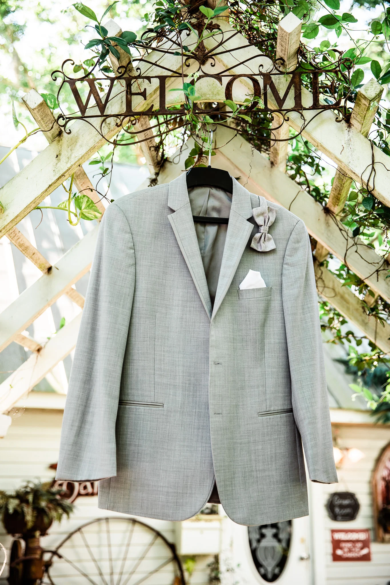 TAMPA_WEDDING_GIGIS_COUNTRY_GARDEN_CJMZ_TJP48122.jpg