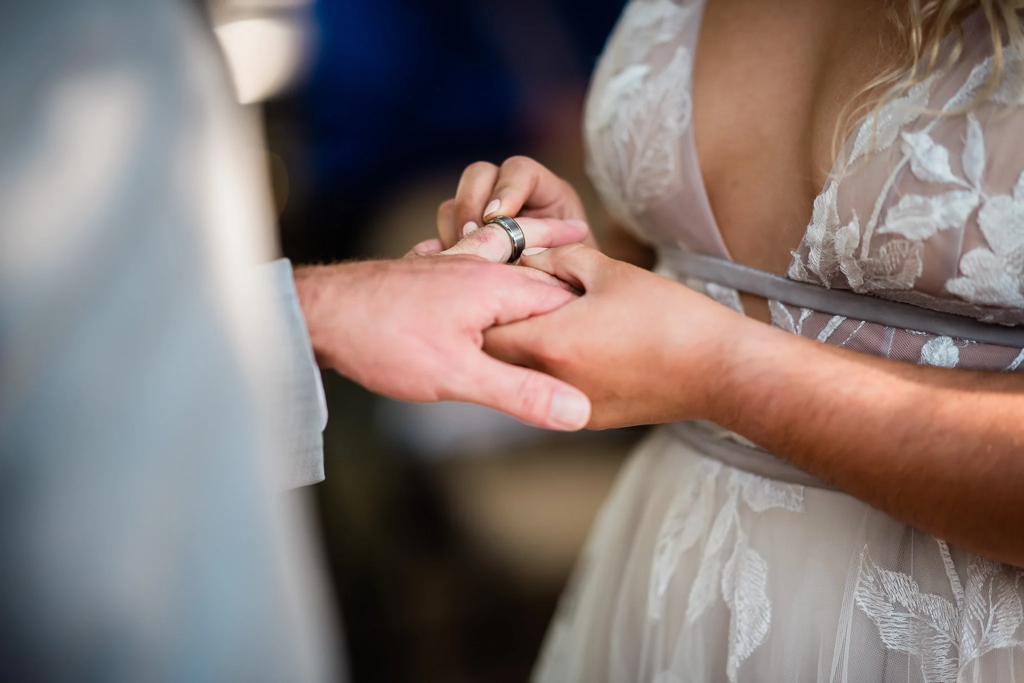 TAMPA_WEDDING_GIGIS_COUNTRY_GARDEN_CJMZ_Z85_9478.jpg