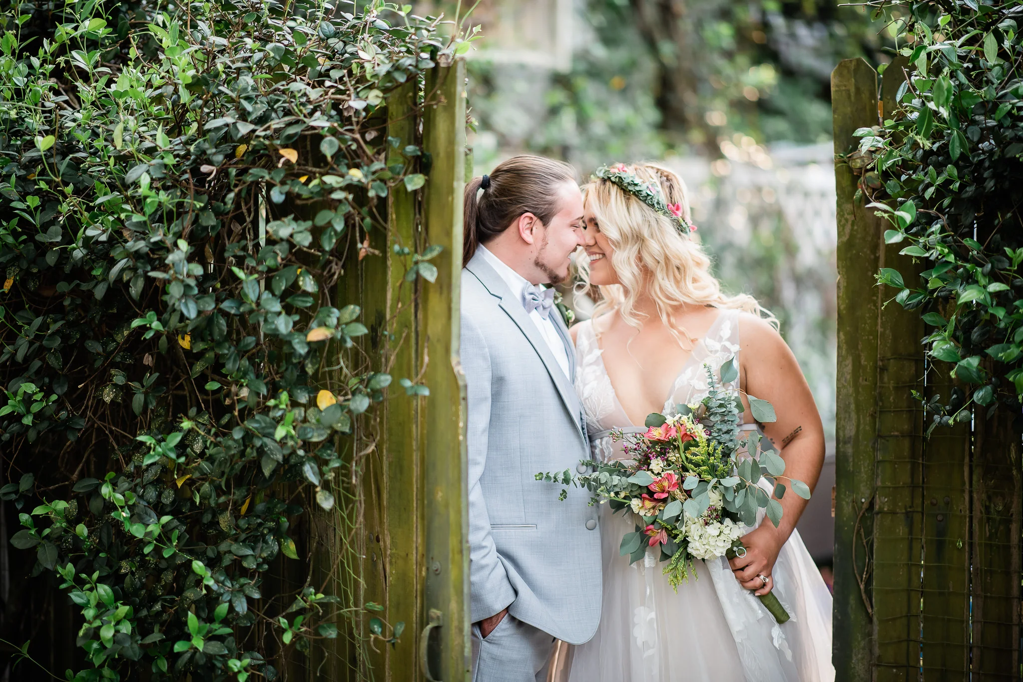 TAMPA_WEDDING_GIGIS_COUNTRY_GARDEN_CJMZ_Z85_9853.jpg
