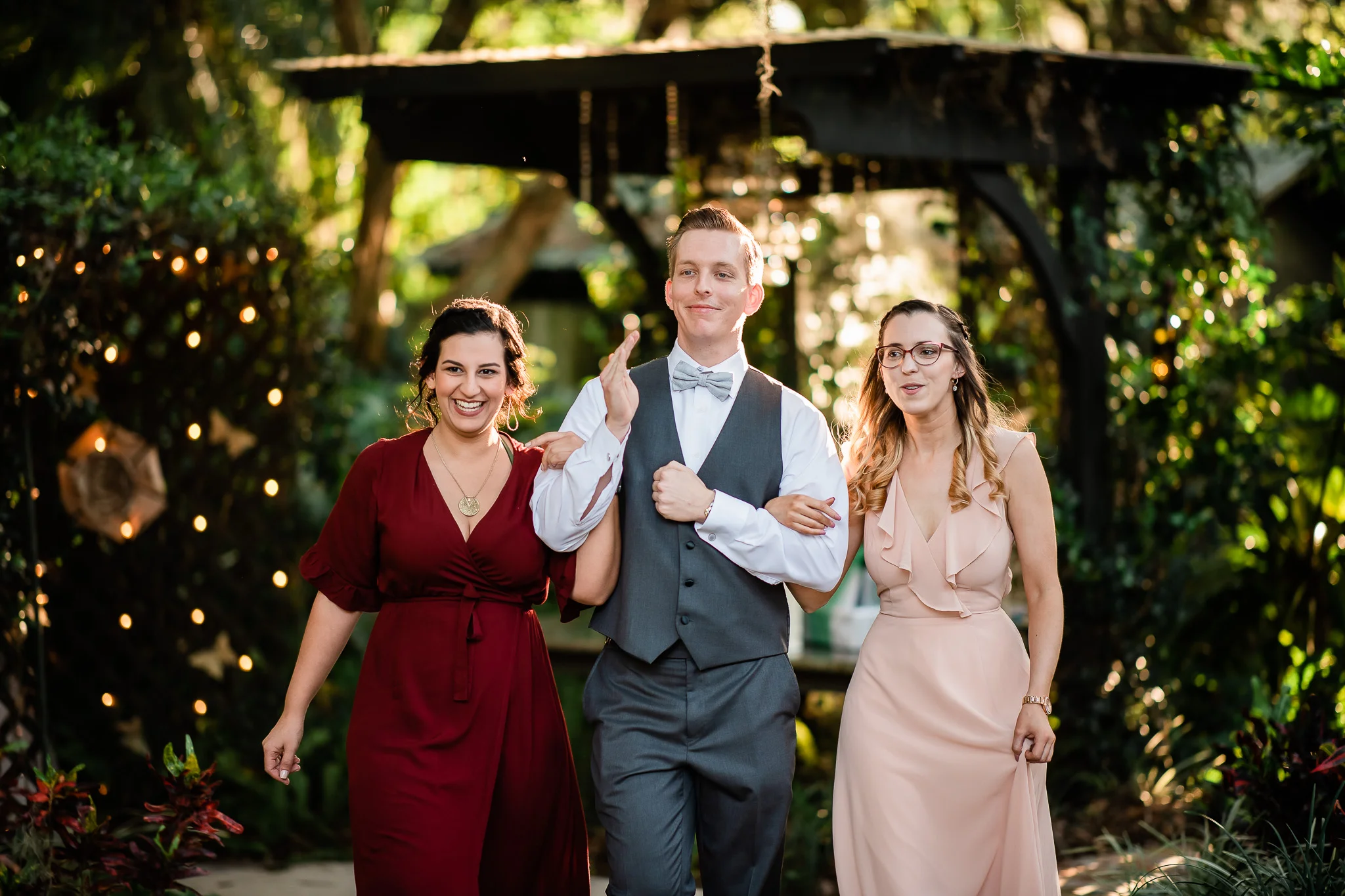 TAMPA_WEDDING_GIGIS_COUNTRY_GARDEN_CJMZ_Z85_0148.jpg