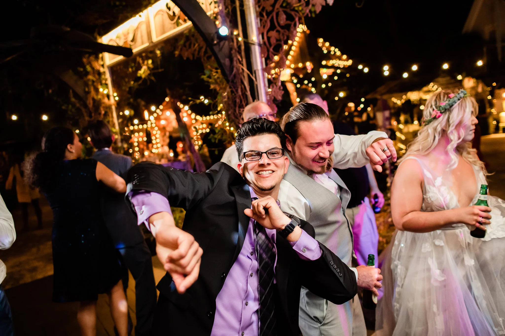 TAMPA_WEDDING_GIGIS_COUNTRY_GARDEN_CJMZ_D82_5160.jpg