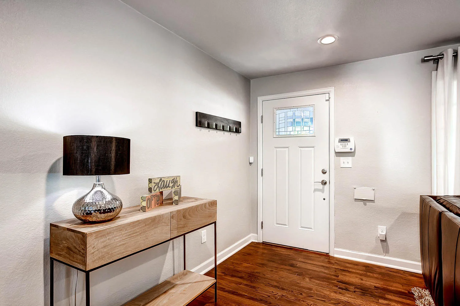 3297 S Lafayette St Englewood-large-005-Foyer-1500x999-72dpi.jpg
