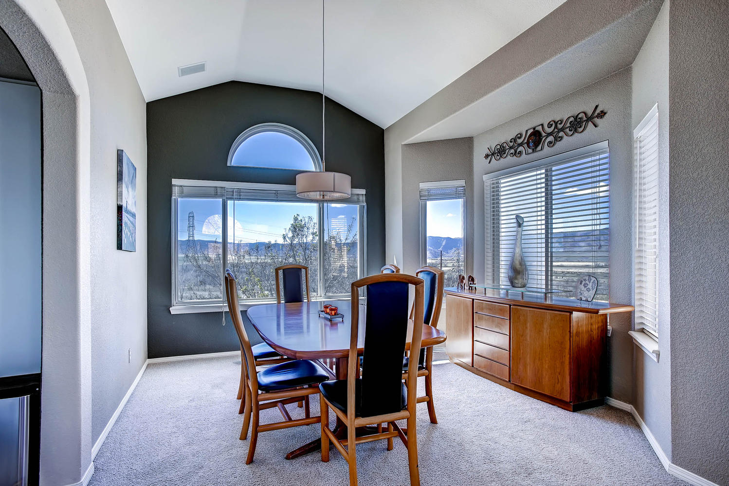 3338 Oak Leaf Place Highlands-large-008-Dining Room-1498x1000-72dpi.jpg