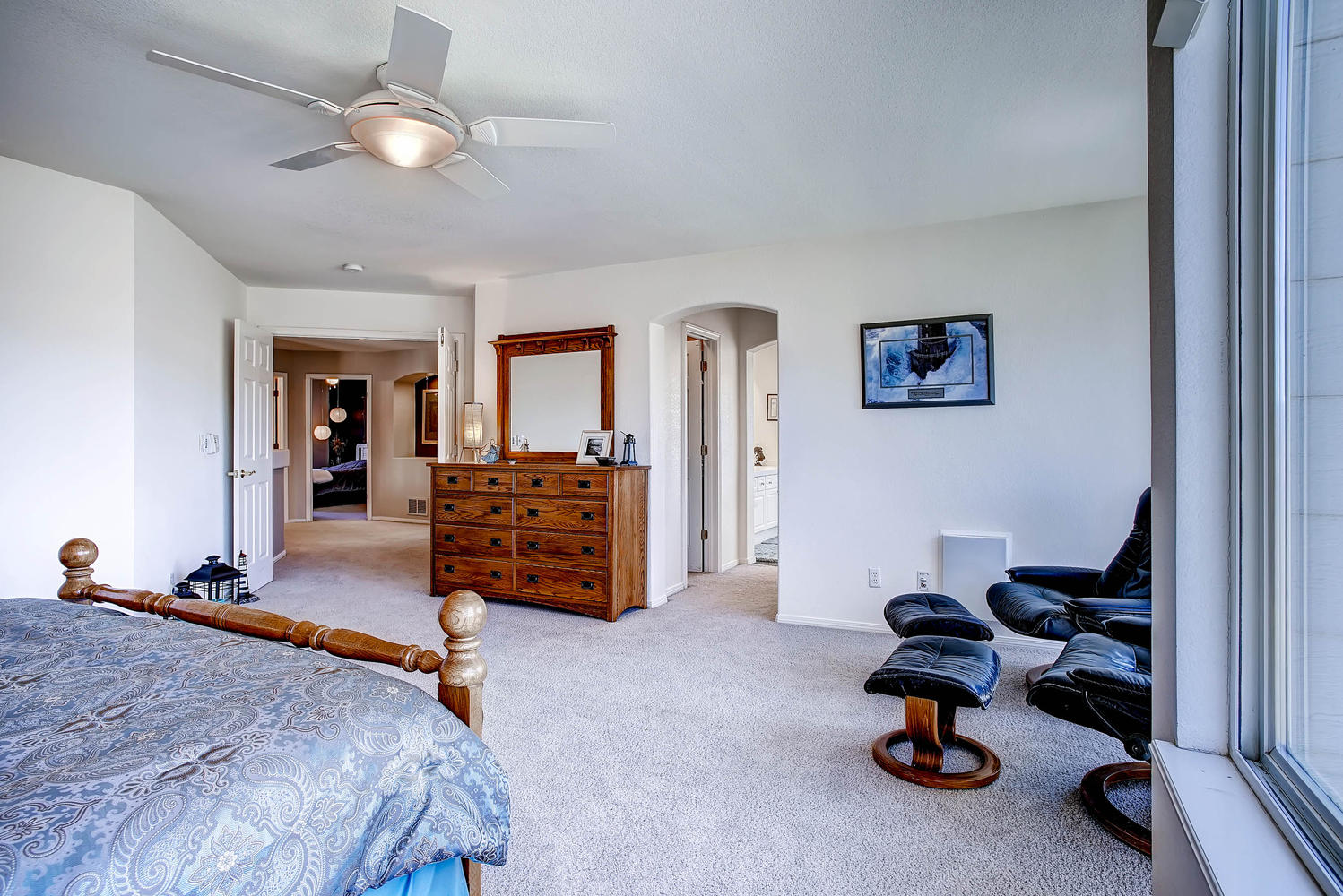 3338 Oak Leaf Place Highlands-large-019-2nd Floor Master Bedroom-1498x1000-72dpi.jpg
