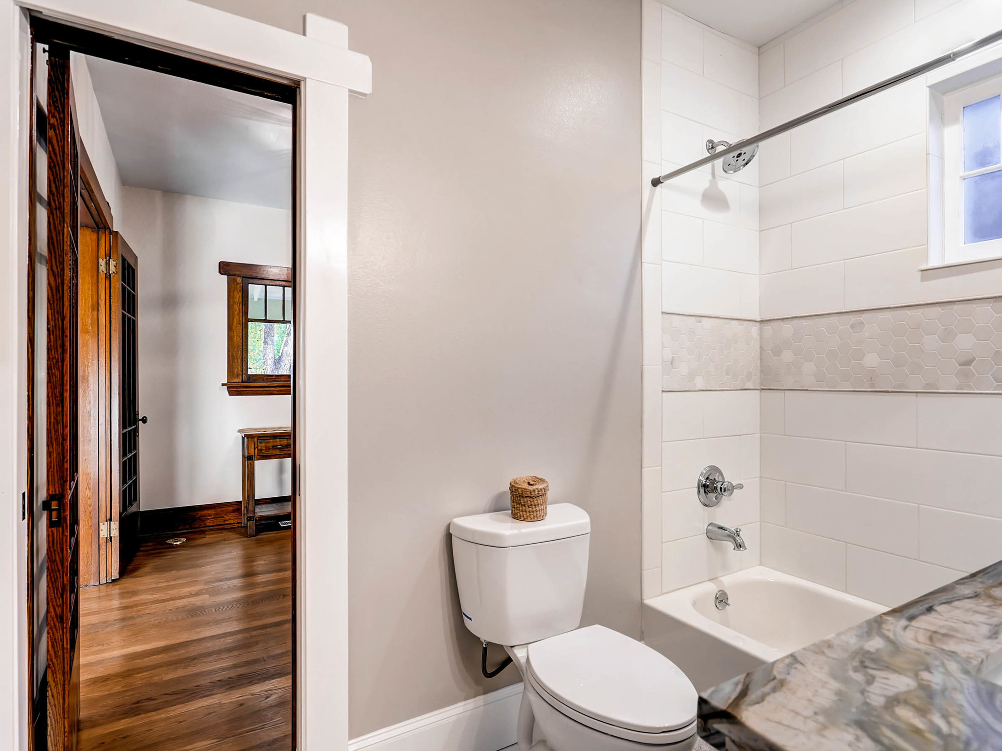 636 Josephine Street Denver CO-MLS_Size-020-16-Bathroom-2048x1536-72dpi.jpg