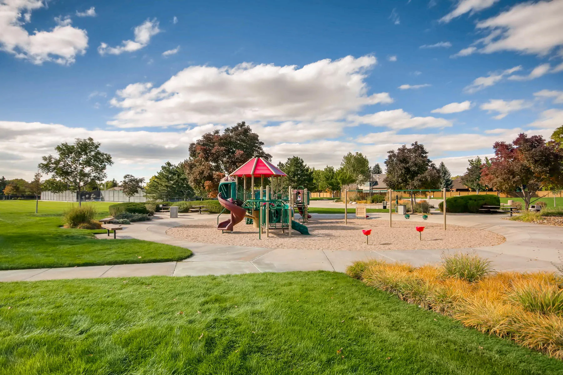 5700 S Jasper Way Centennial-MLS_Size-028-24-Community Playground-1800x1200-72dpi.jpg