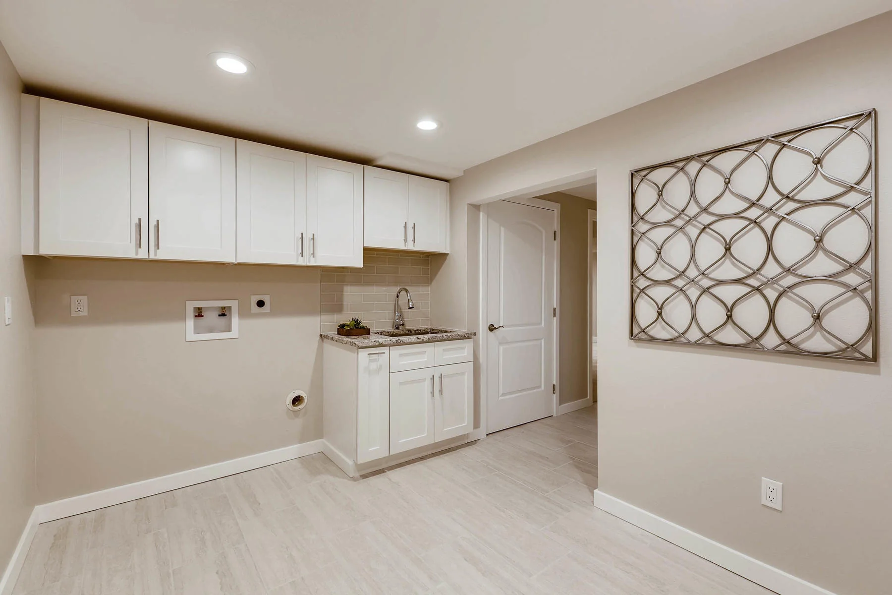 4505 S Yosemite St 132 Denver-MLS_Size-030-53-Lower Level Laundry Room-1800x1200-72dpi.jpg