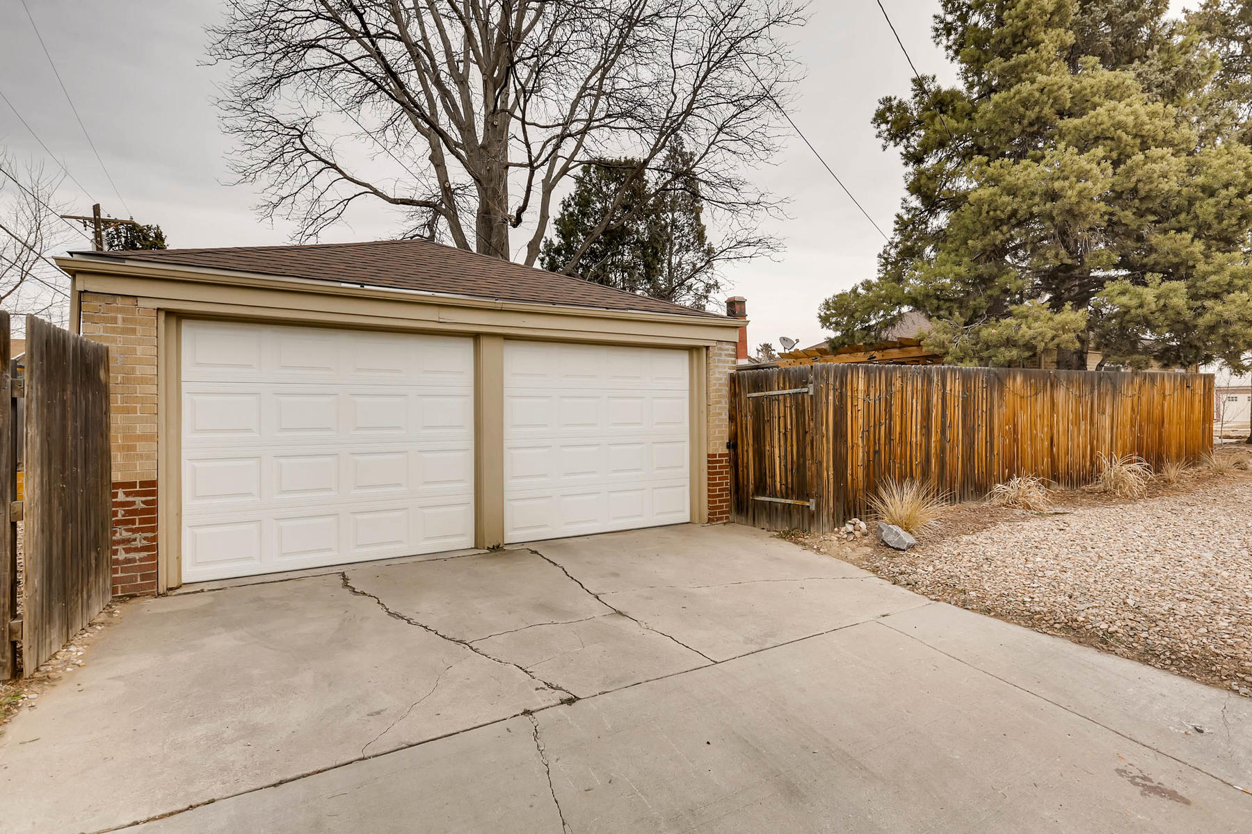 1401 Olive St Denver CO 80220-MLS_Size-028-24-Garage-1800x1200-72dpi.jpg