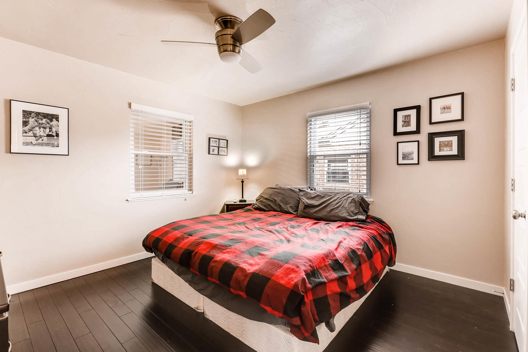 1401 Olive St Denver CO 80220-MLS_Size-015-14-Master Bedroom-1800x1200-72dpi.jpg