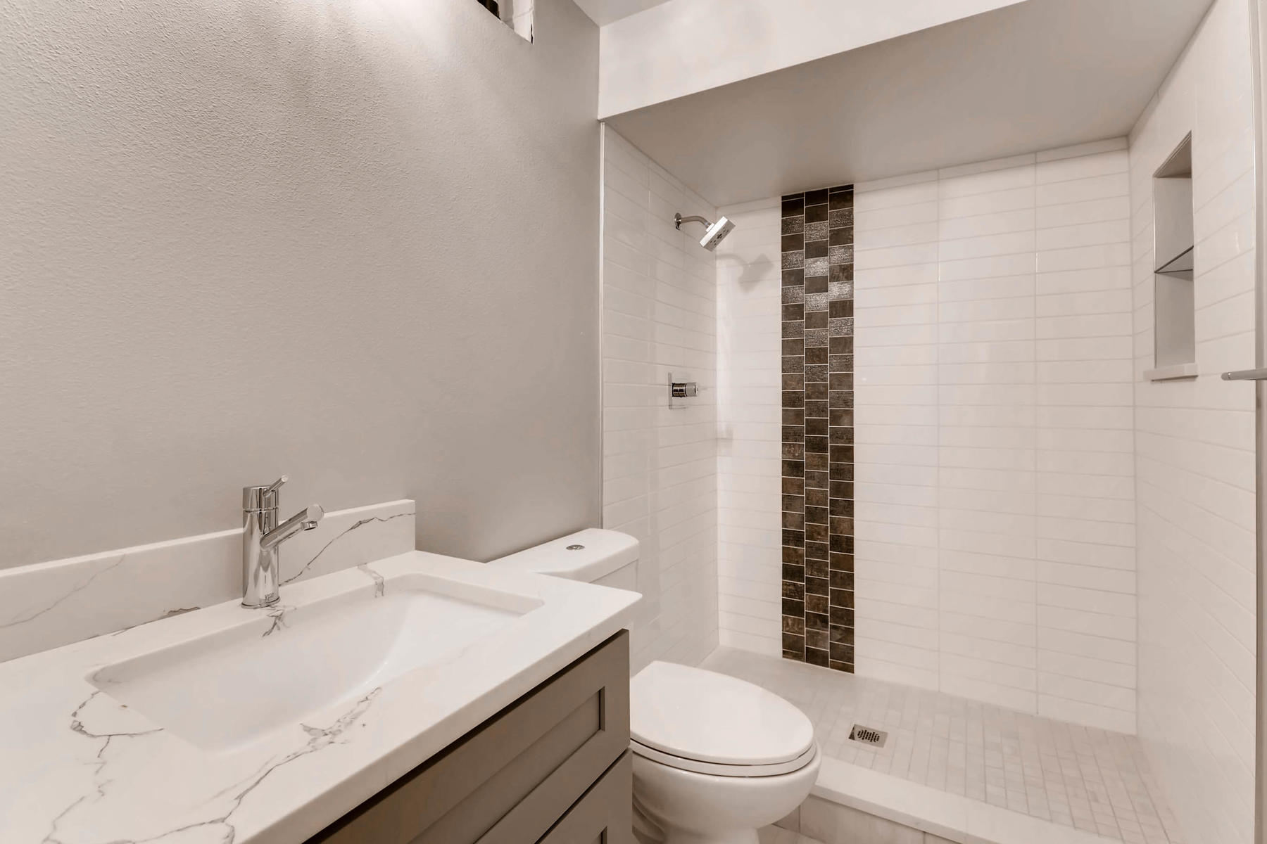 3000 S Elati Street Englewood-MLS_Size-023-18-Lower Level Bathroom-1800x1200-72dpi.jpg