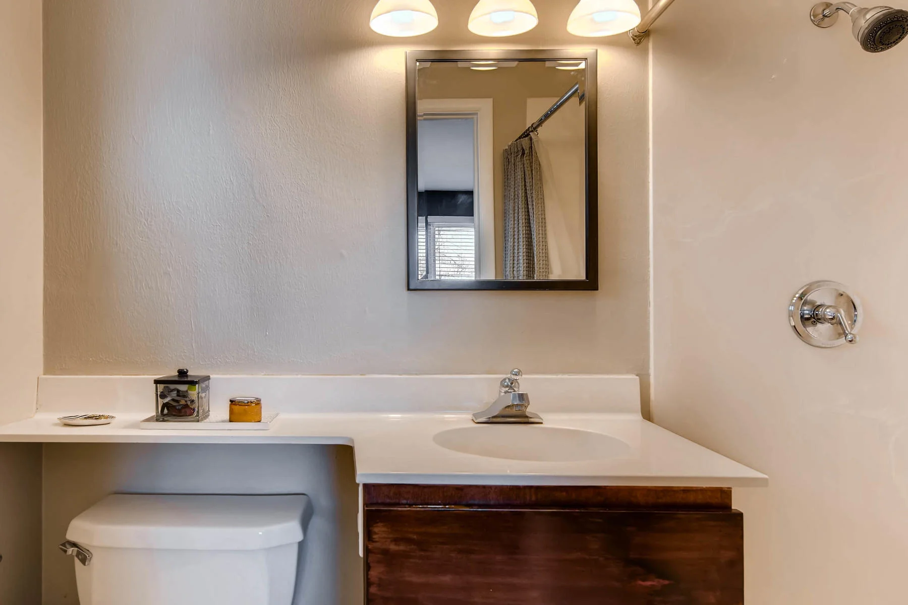 6676 S Kit Carson St-MLS_Size-015-9-Master Bathroom-1800x1200-72dpi.jpg