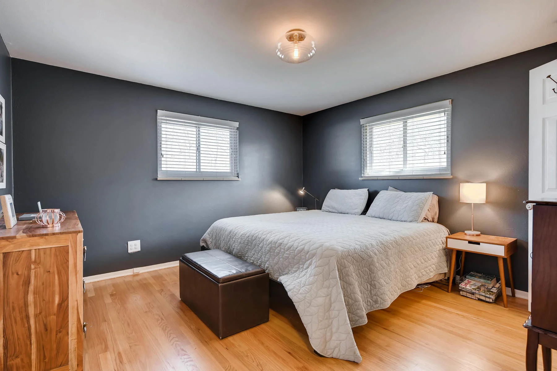 6676 S Kit Carson St-MLS_Size-013-23-Master Bedroom-1800x1200-72dpi.jpg