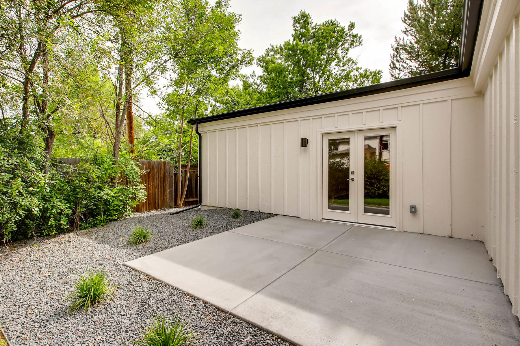 1827 S Jasmine Street Denver-025-24-Patio-MLS_Size.jpg