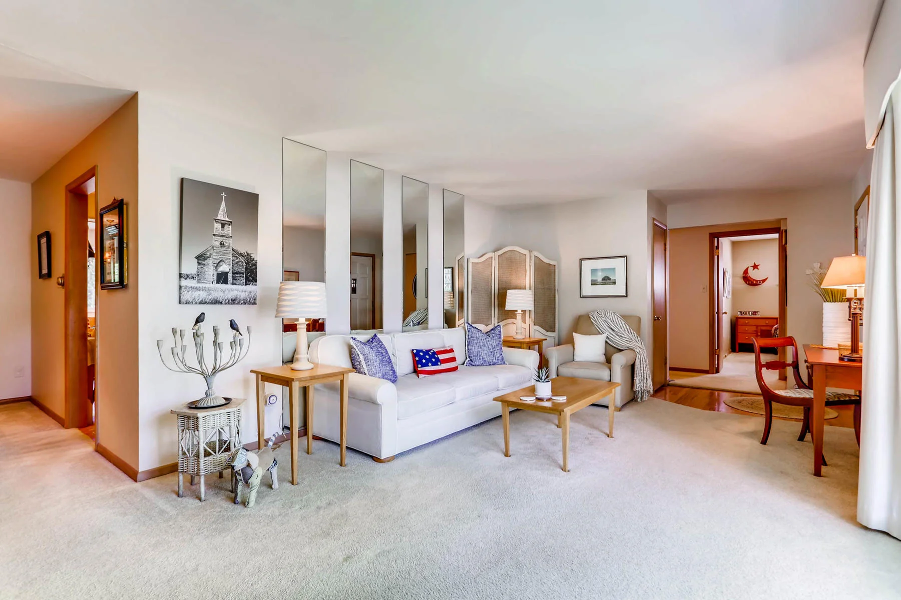 2912 S Race Street Denver CO-006-8-Living Room-MLS_Size.jpg