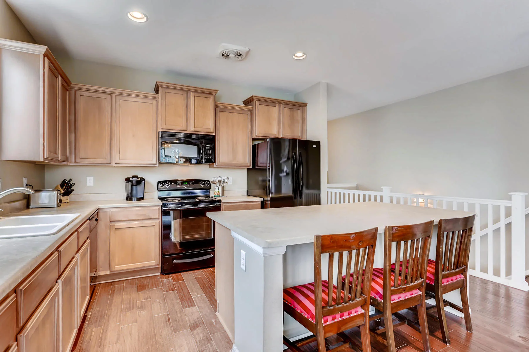 3385 S Jericho St Aurora CO-011-10-Kitchen-MLS_Size.jpg