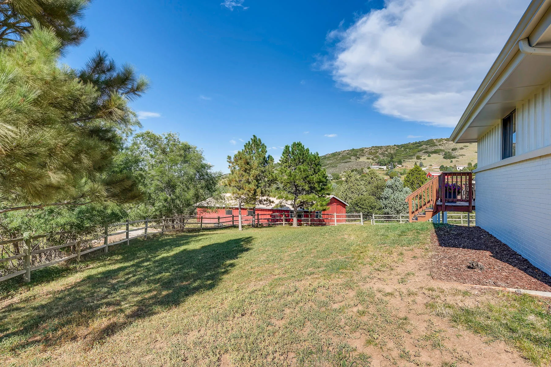 747 N Faver Dr Castle Rock CO-029-23-Back Yard-MLS_Size.jpg