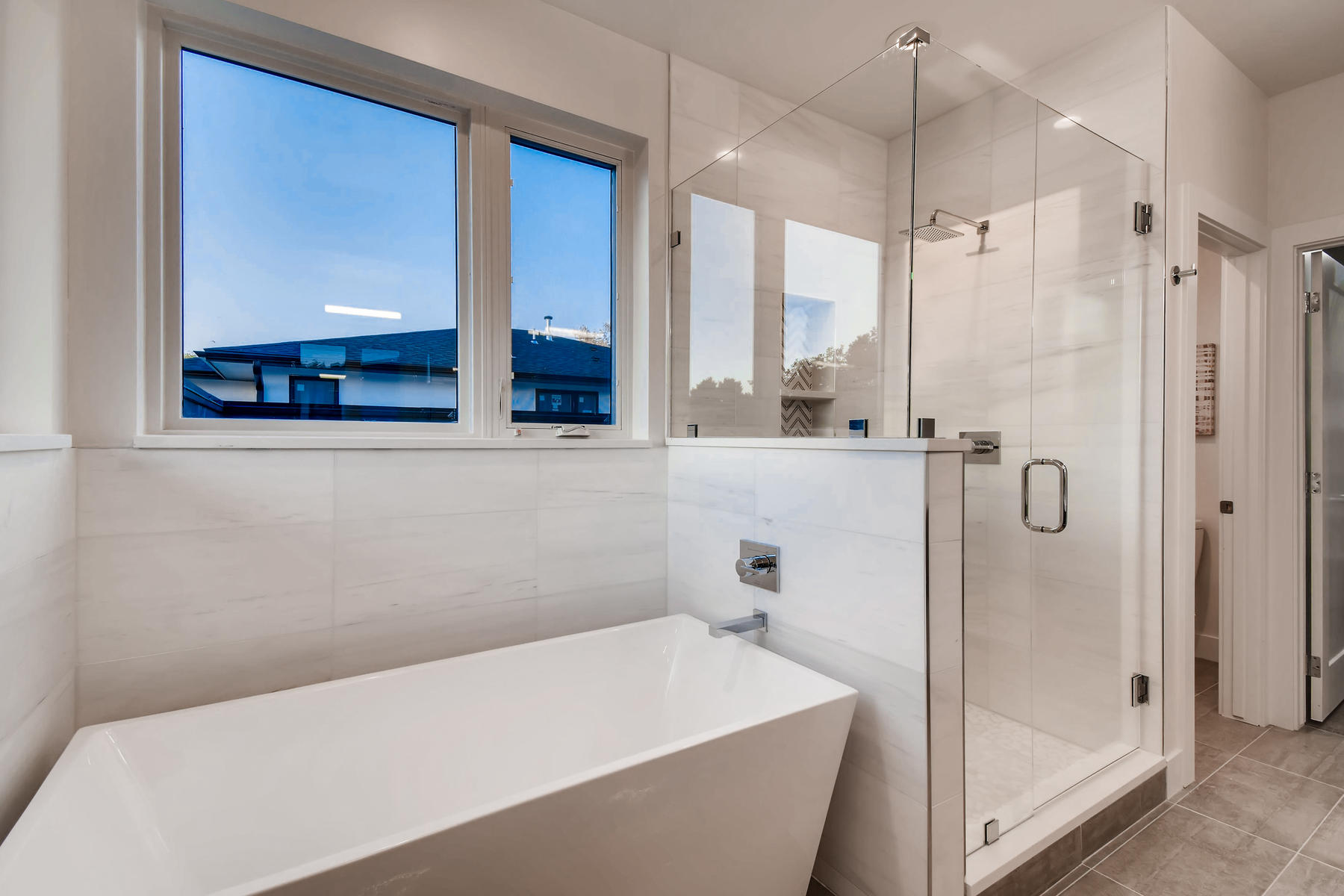 3485 S Clermont St Denver CO-025-28-2nd Floor Master Bathroom-MLS_Size.jpg