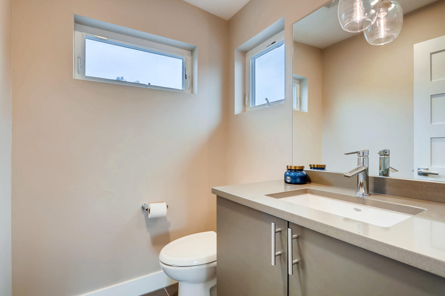 3517 S Ogden St Englewood CO-024-7-3rd Floor Powder Room-MLS_Size.jpg