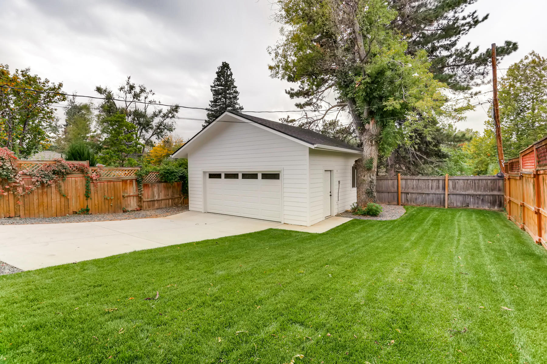 1051 Newport Street Denver CO-027-6-Back Yard-MLS_Size.jpg