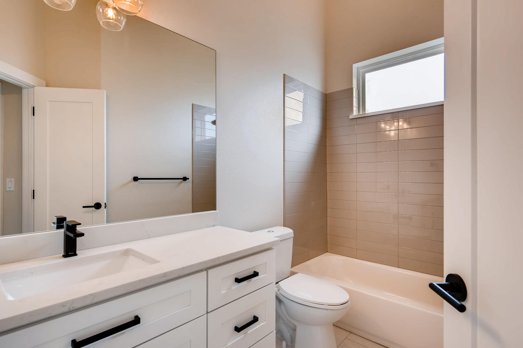 2988 S Elati Street Englewood-017-17-2nd Floor Bathroom-MLS_Size.jpg