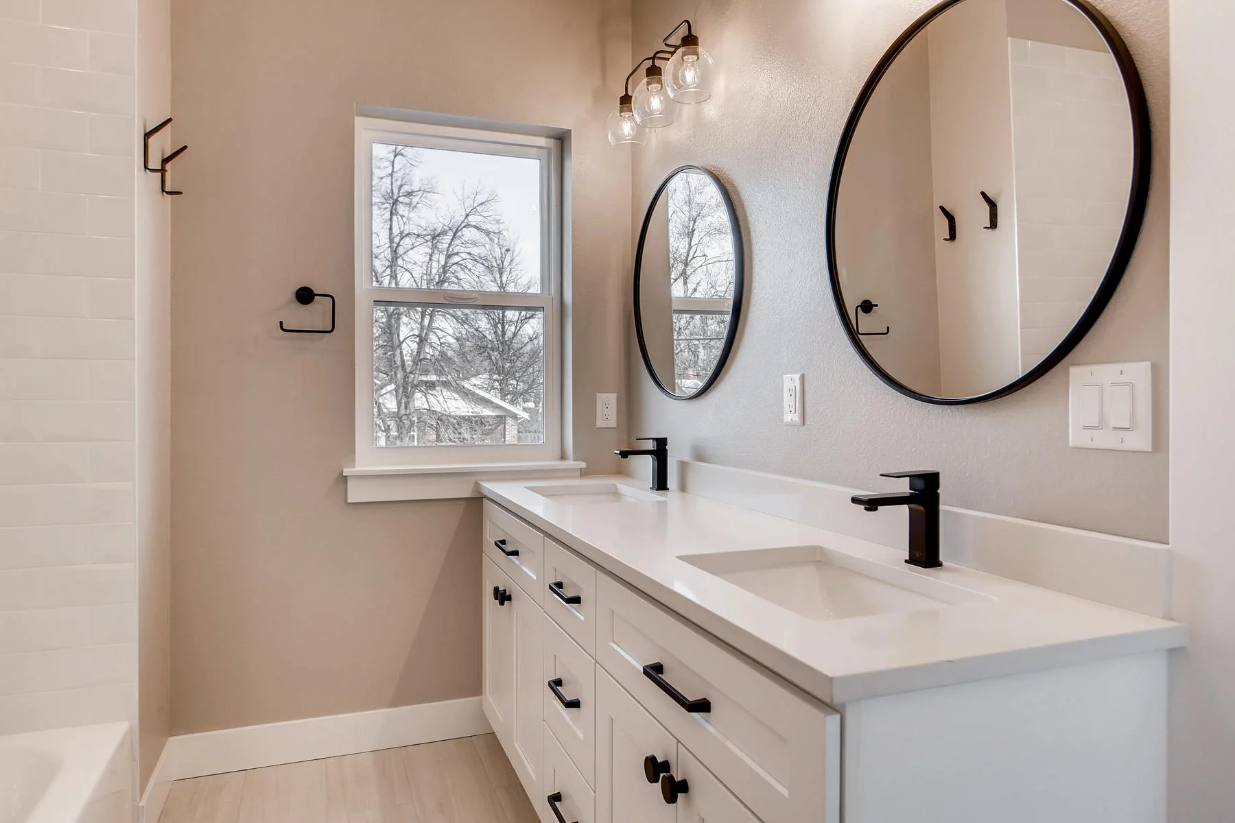 3101 S Cherokee St Englewood-018-18-2nd Floor Master Bathroom-MLS_Size.jpg