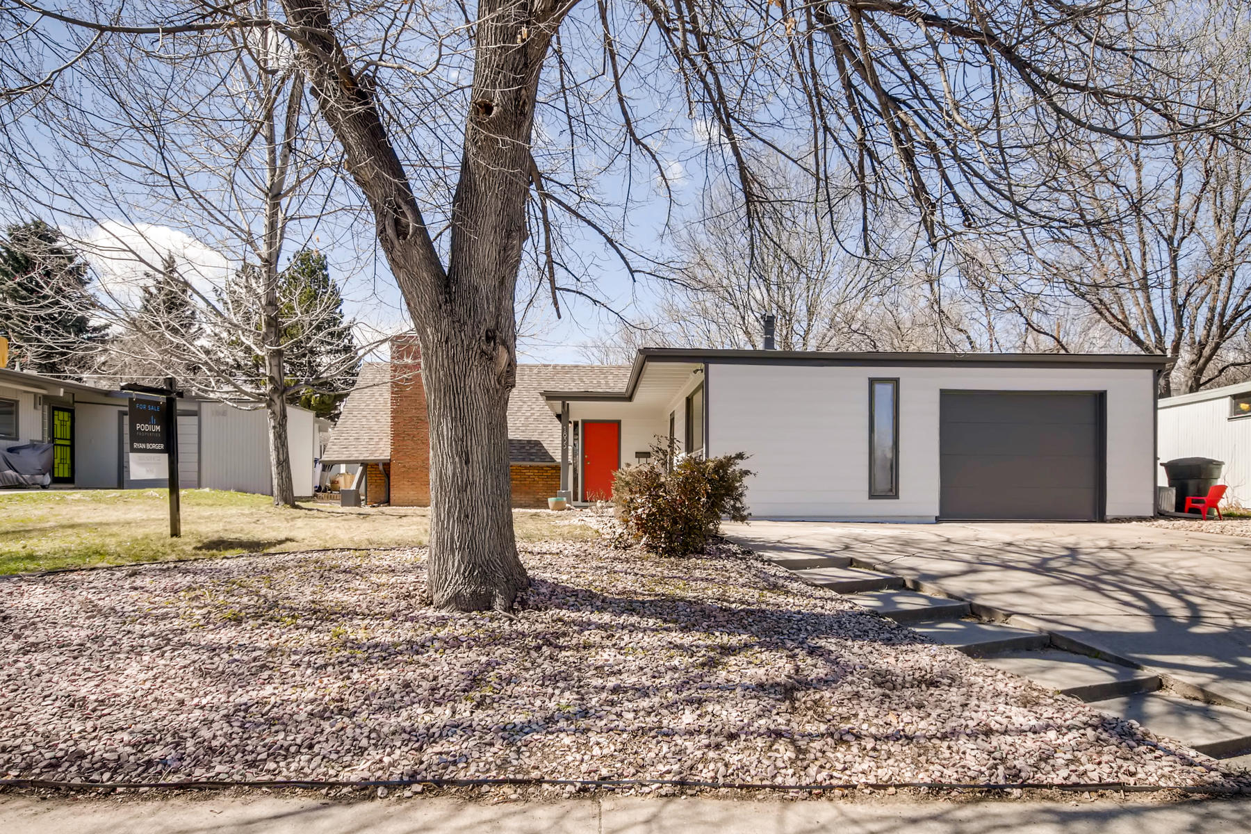 1835 S Jersey Way Denver CO-002-8-Exterior Front-MLS_Size.jpg