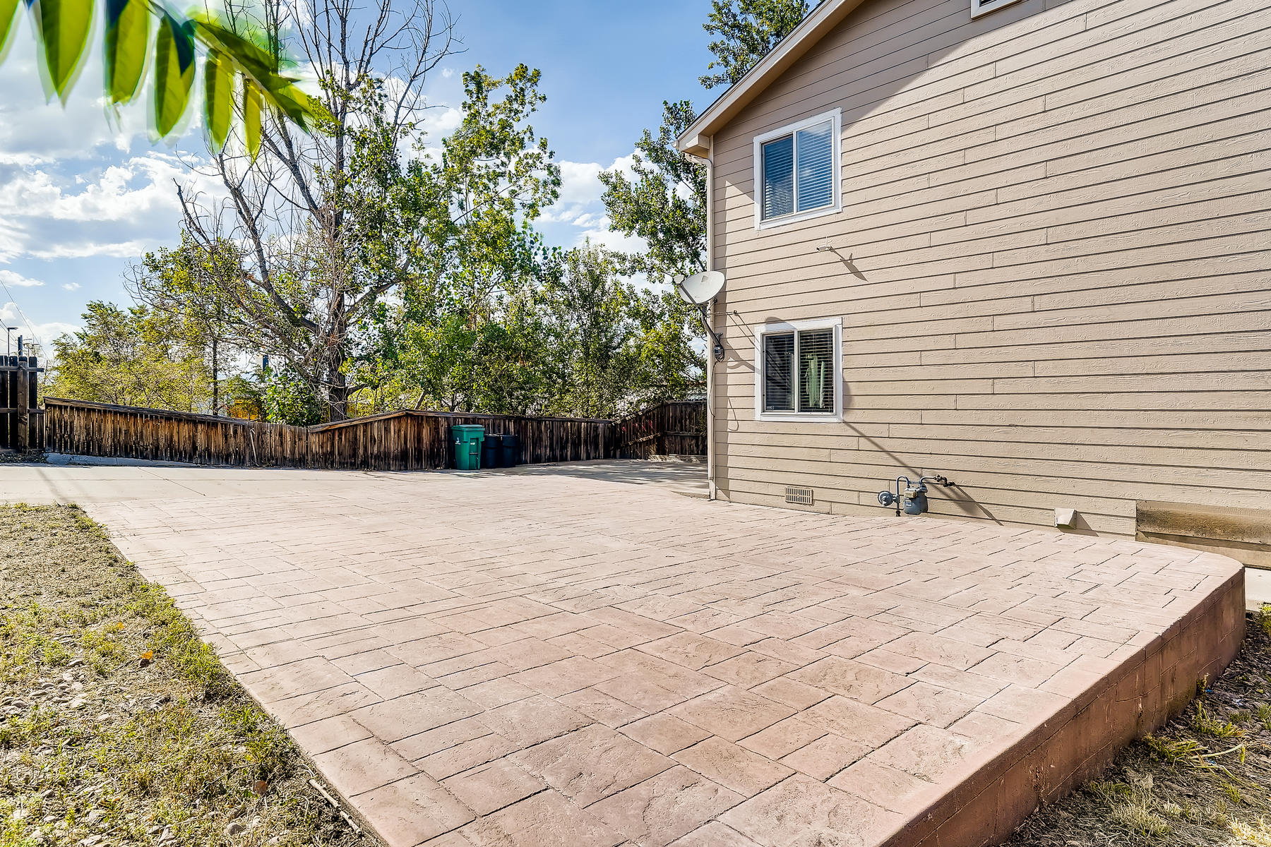 5405 S Elm Court Denver CO-023-022-Back Yard-MLS_Size.jpg