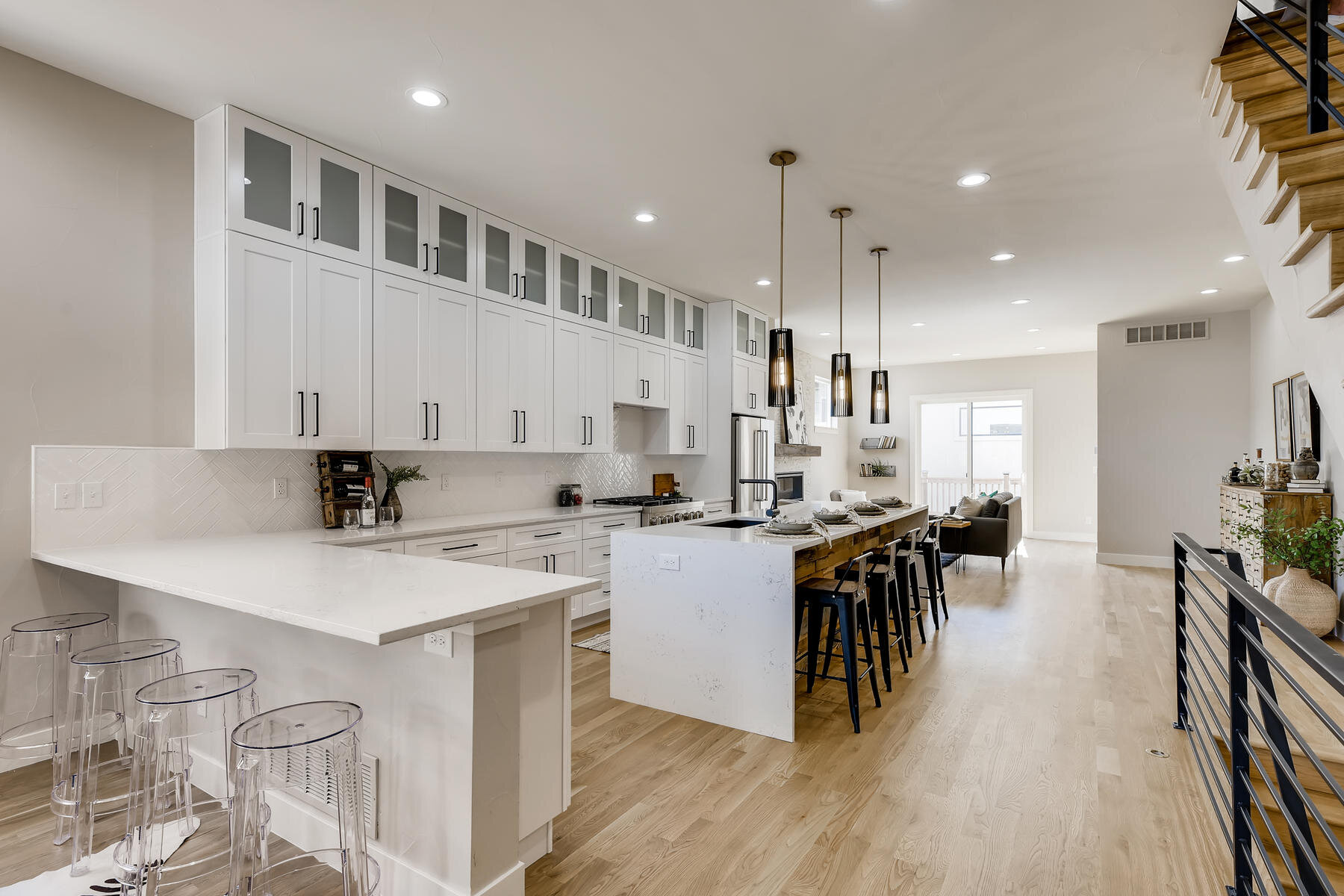 3675 S Fox Street Englewood CO-012-010-Kitchen-MLS_Size.jpg