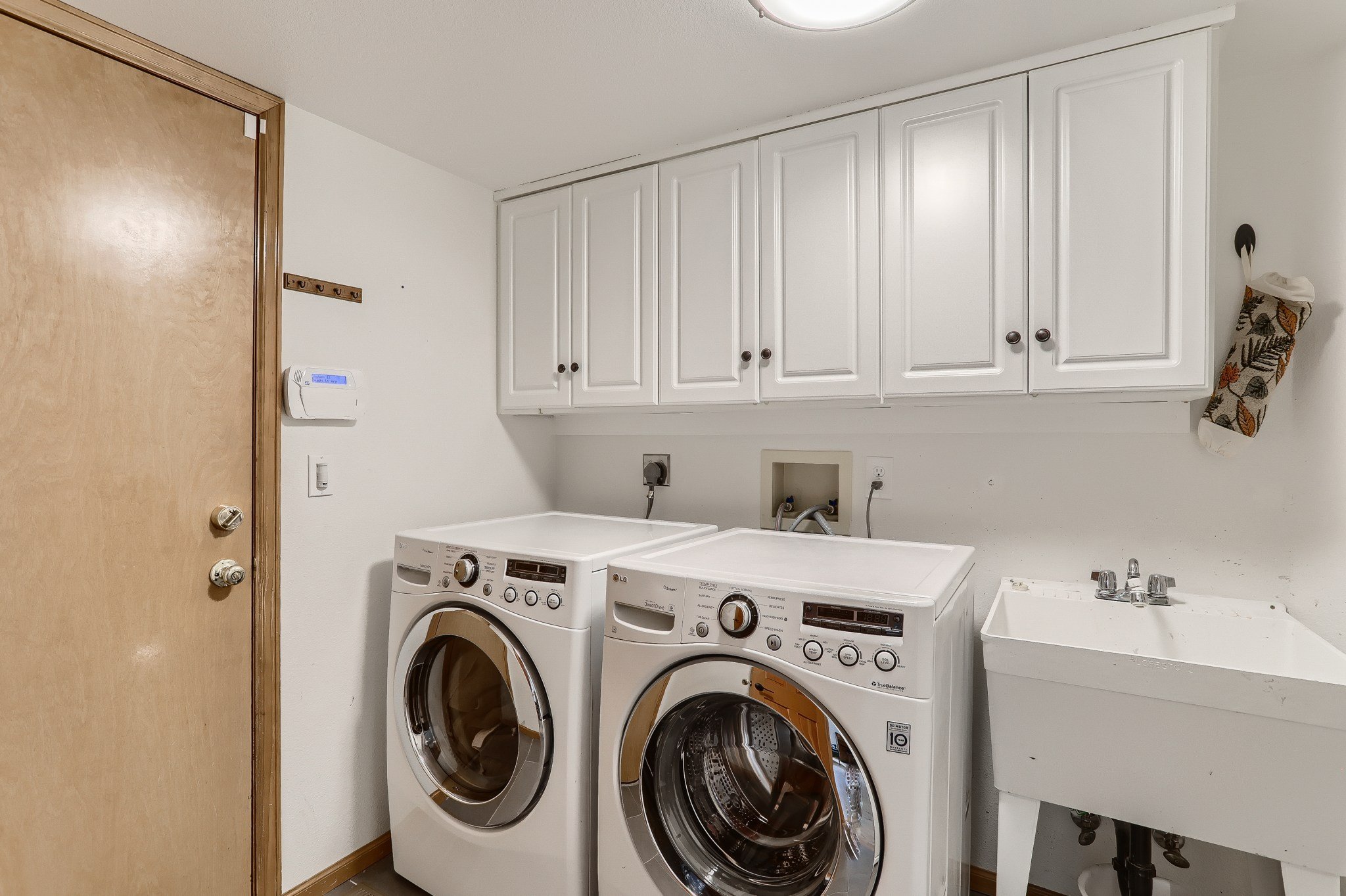 58 Laundry Room.jpg