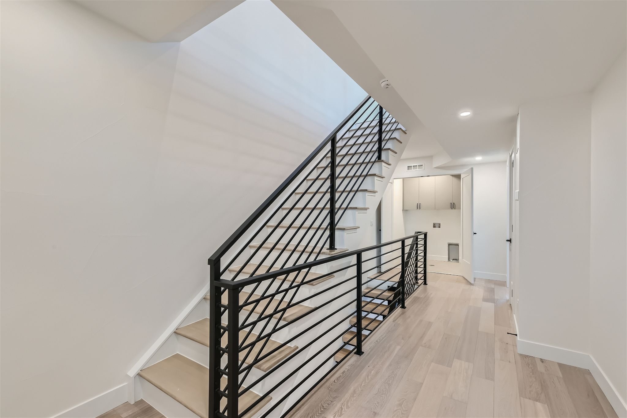 602 S Emerson Street - MLS Sized - 027 - 32 2nd Floor Stairway.jpg
