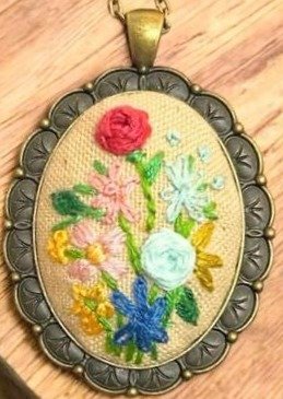 Embroidered Lockets Class