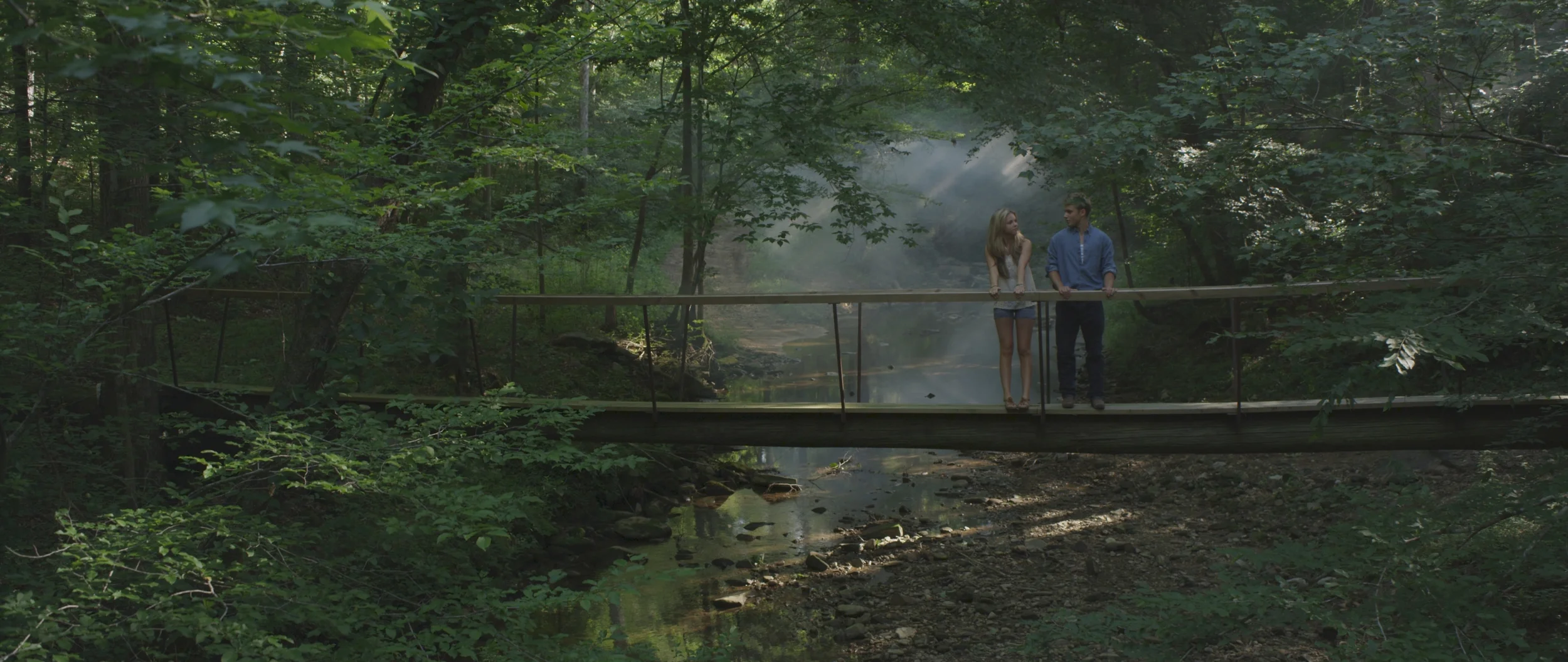 Max Lloyd-Jones & Anna Margaret (movie still)