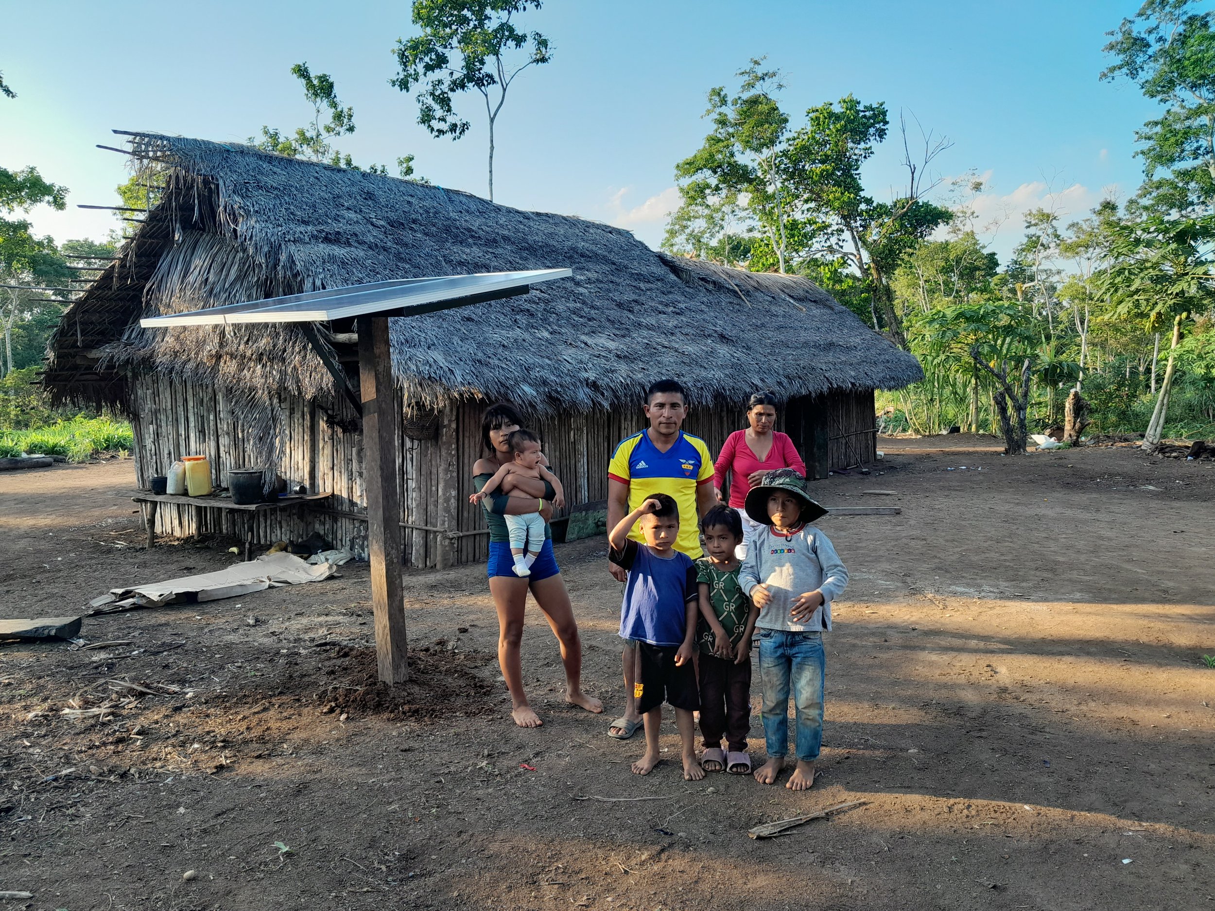 Familia_Beneficiaria_de_Energia_Solar4.jpg