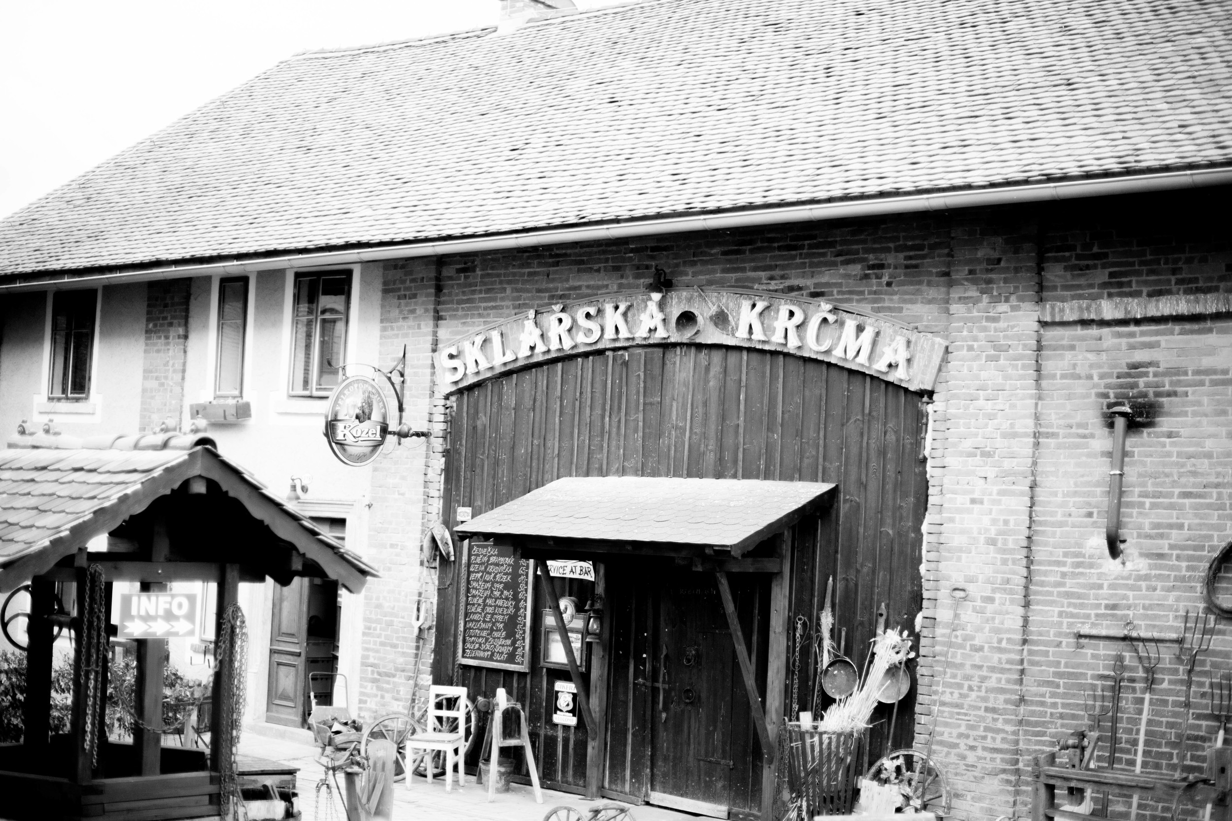 ^ Sklárská Krčma, where we learned glassblowing in Lindava