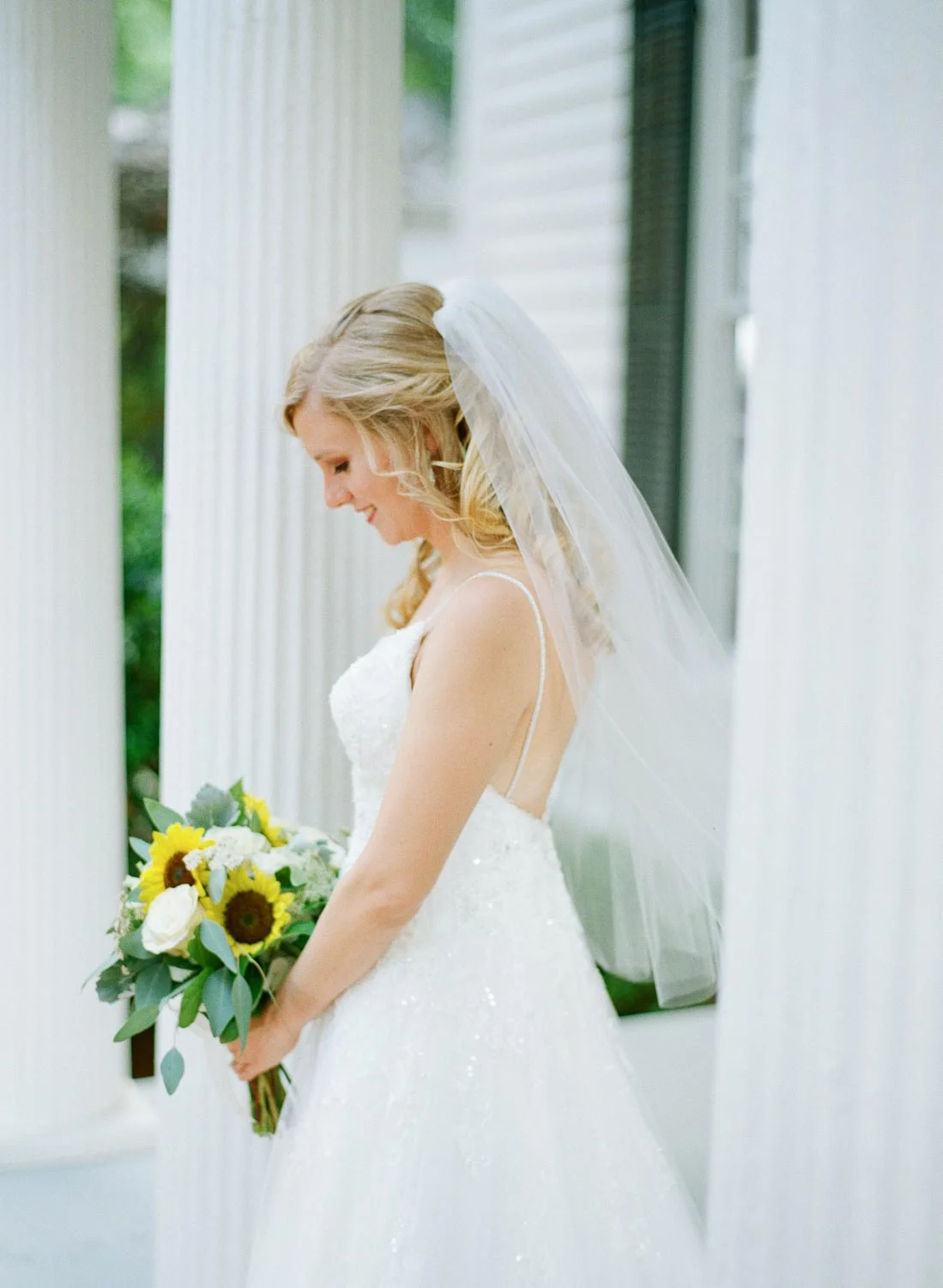 HannahBridal-14.jpg