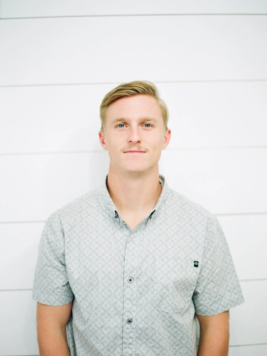 HeadshotsSmall-12.jpg