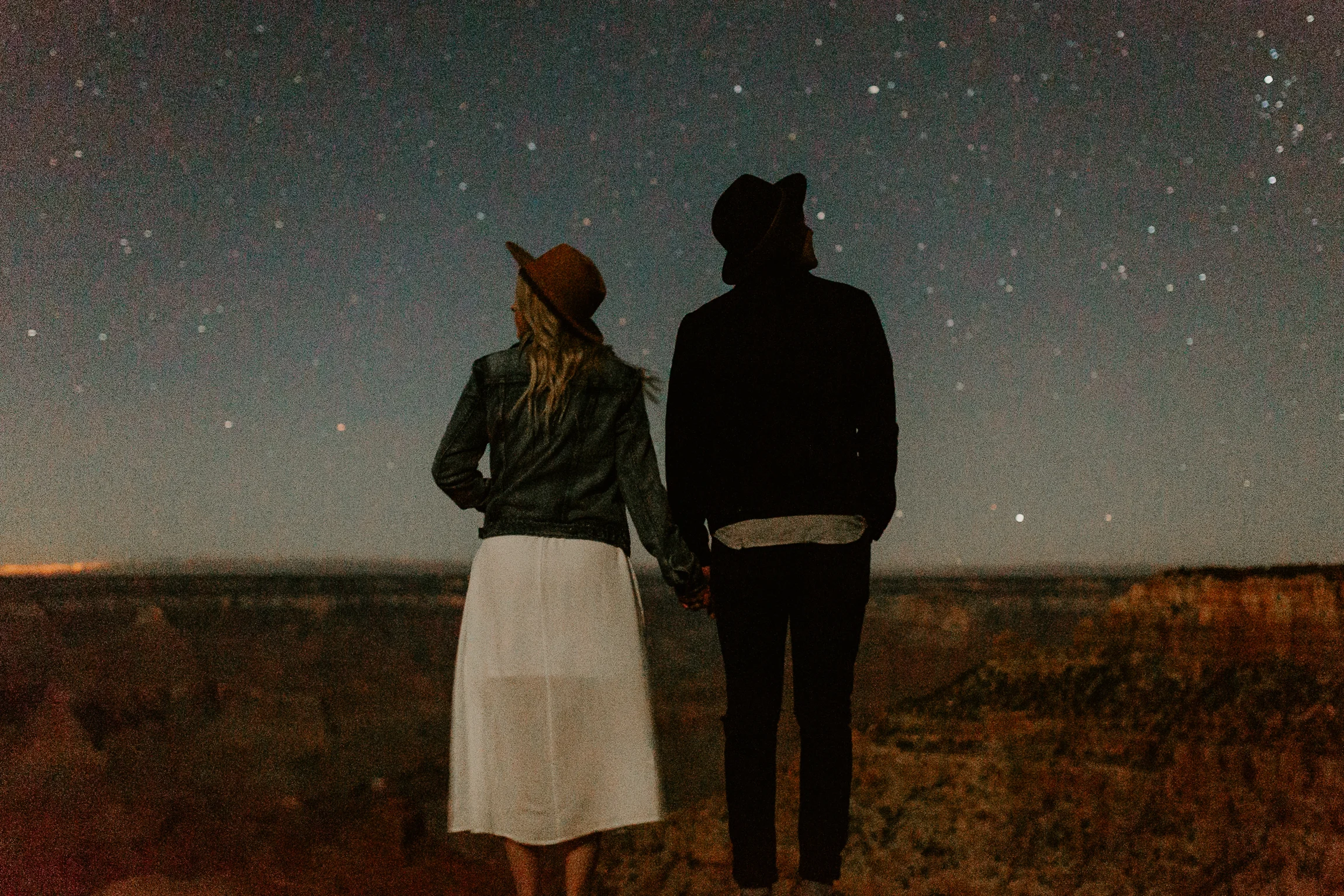 Starry night couples engagement session at Shoshone Point in Grand Canyon National Park in Arizona
